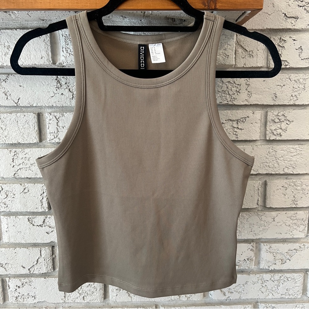 H&M | NWOT Taupe Tank Top